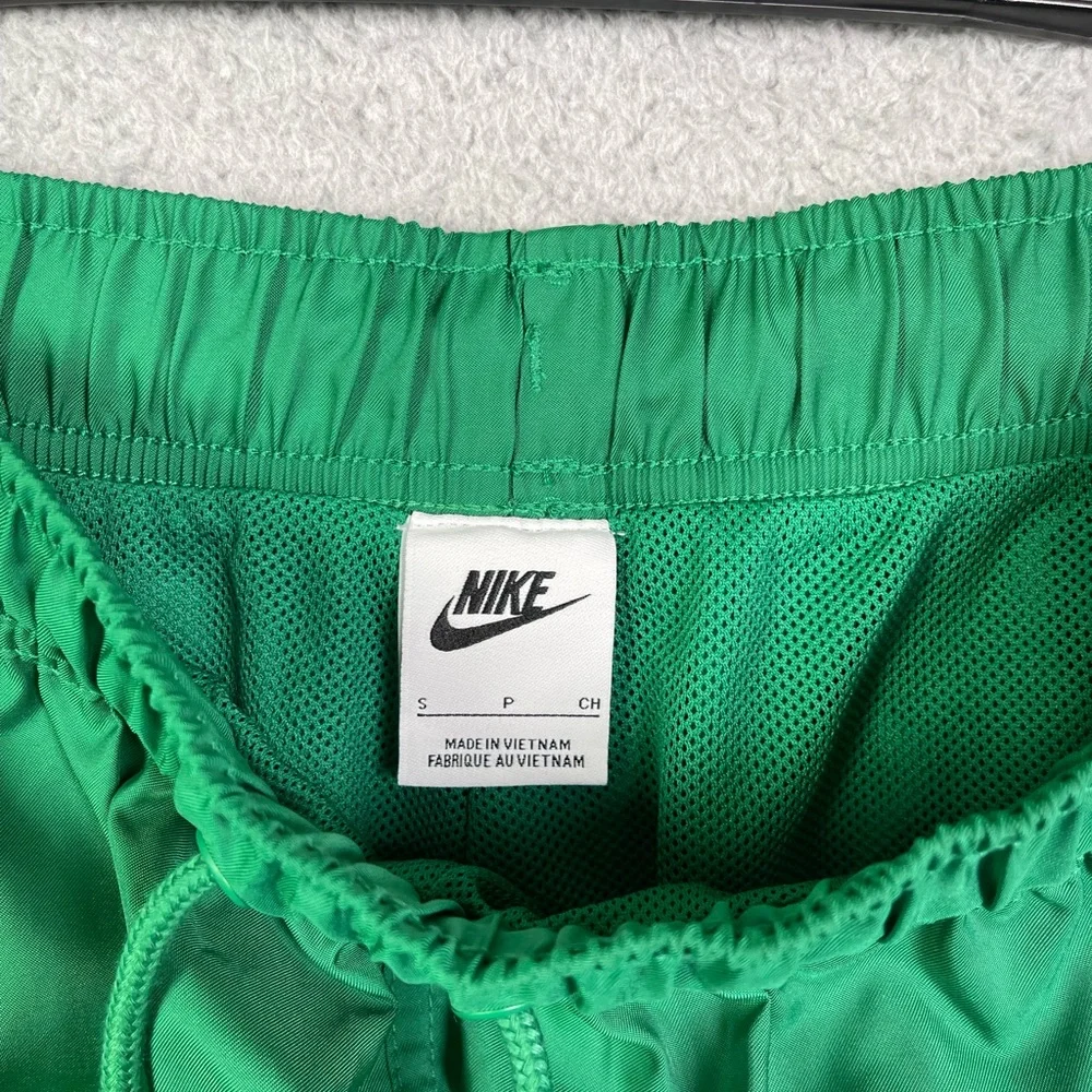 Nike green‎ swim trunks